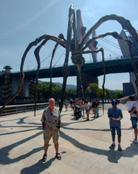 Spider outside Guggenheim, Bilbao